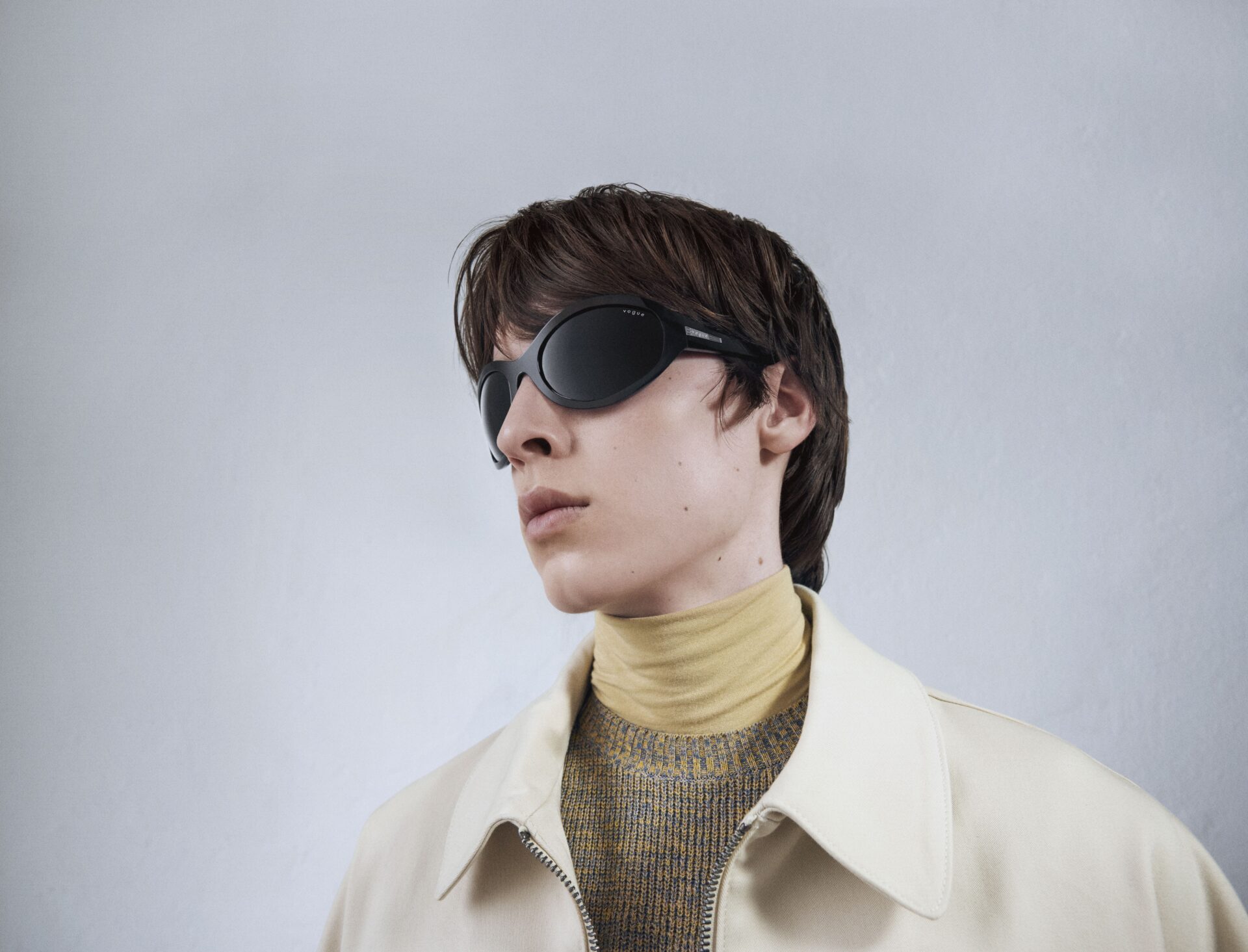 Vogue Eyewear: con la collezione f/w 2024 esprimi il tuo stile autentico - Le Shopping News Il Magazine per gli Appassionati di Moda e Tendenze
