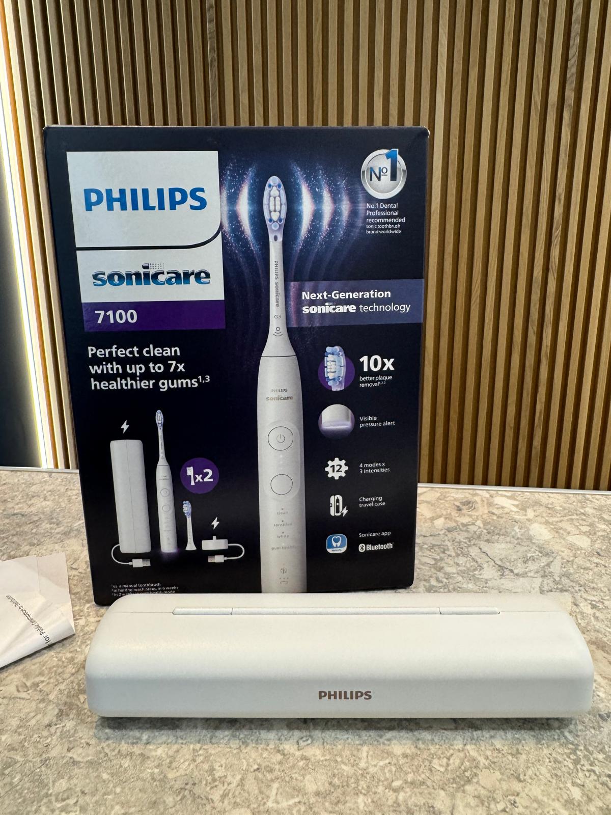 Nuovo Philips Sonicare 7100 Series: l'innovazione per una pulizia orale avanzata - Le Shopping News Il Magazine per gli Appassionati di Moda e Tendenze