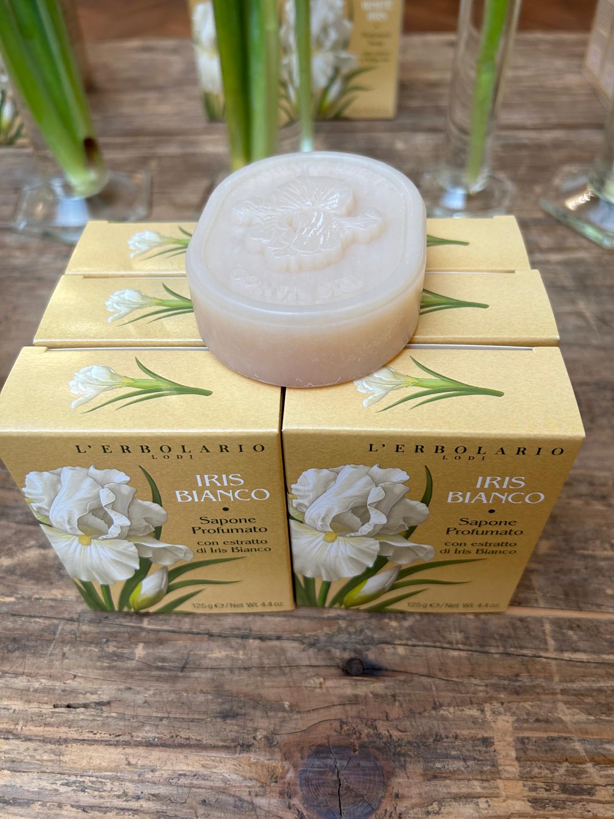 L’Erbolario: Iris Bianco, Vetiver e Tè Nero riscaldano l’autunno-inverno - Le Shopping News Il Magazine per gli Appassionati di Moda e Tendenze