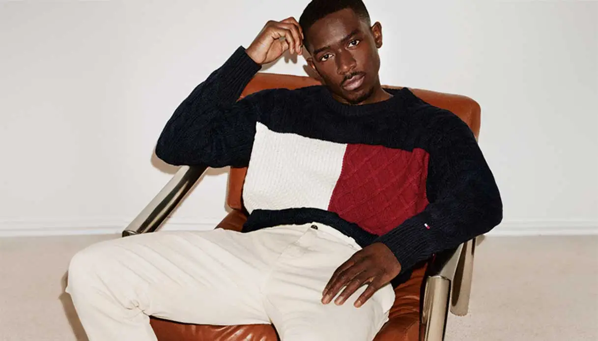 Tommy-Hilfiger_Holiday24_Damson-Idris.jpg Tommy Hilfiger Holiday 2024: moda elegante per le feste