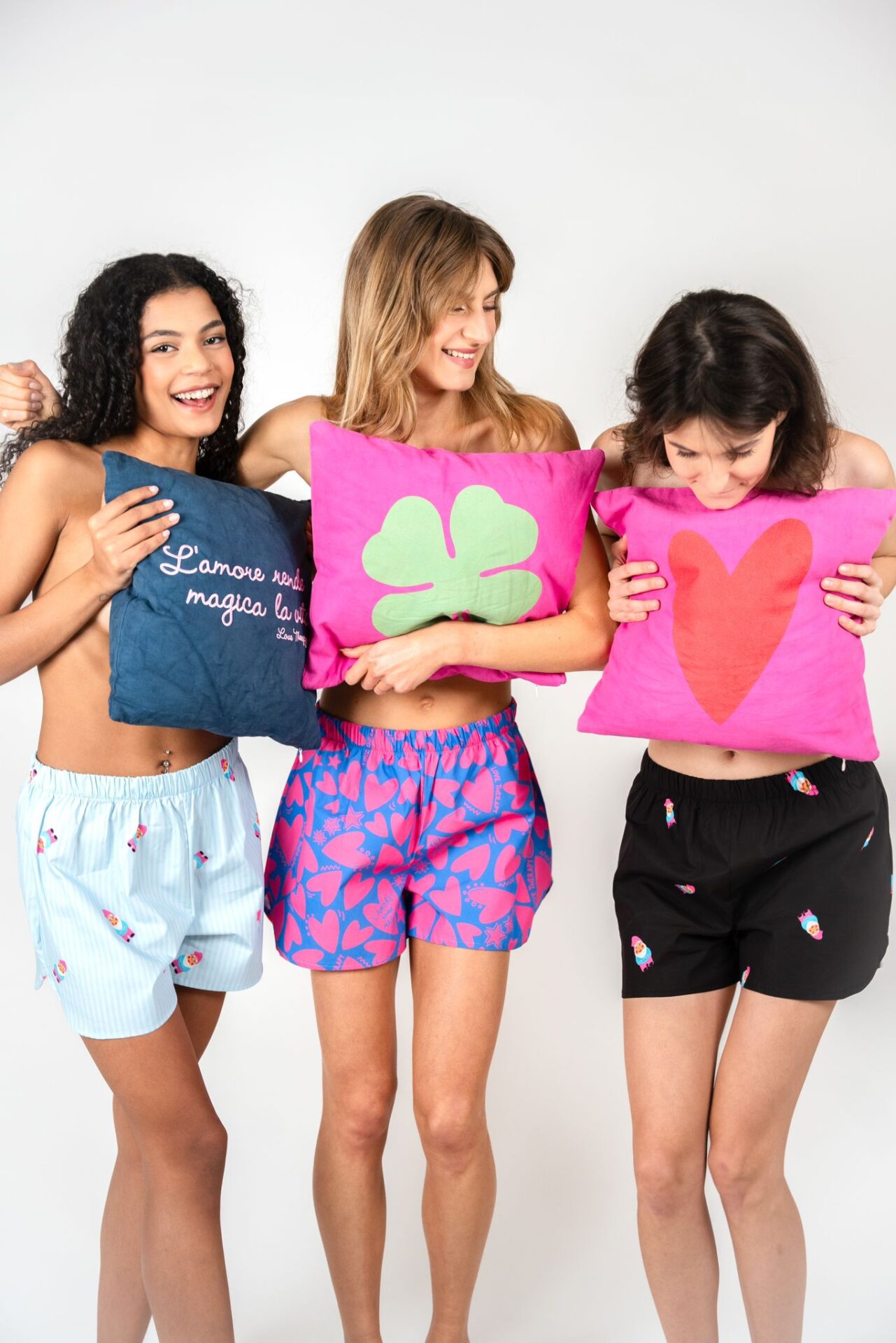 Love Therapy e Stellami :  la vita è troppo bella per indossare un pigiama noioso!  - Le Shopping News Il Magazine per gli Appassionati di Moda e Tendenze