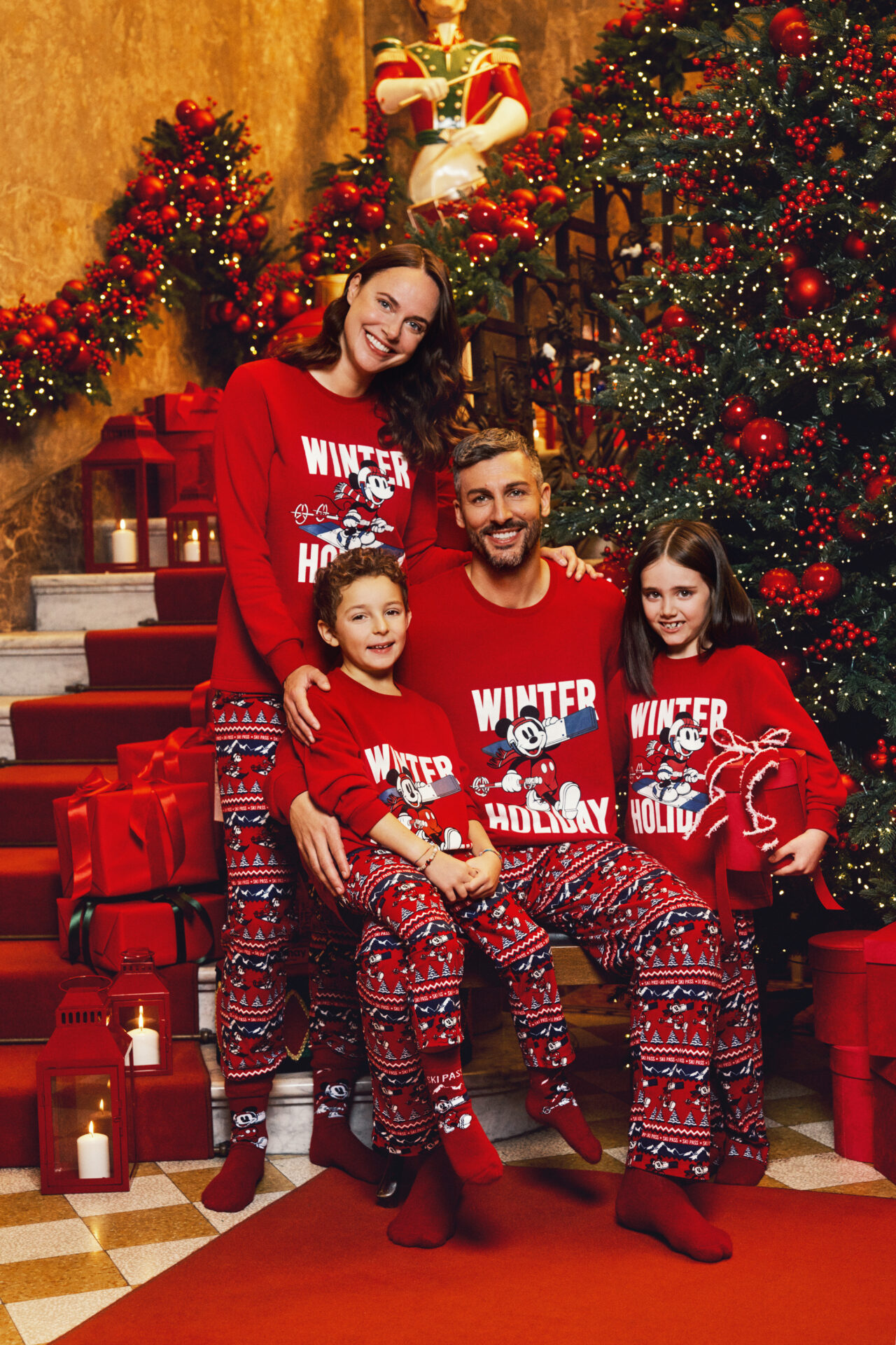 Regali di Natale abbigliamento e intimo, le novità 2024 top - Le Shopping News Il Magazine per gli Appassionati di Moda e Tendenze