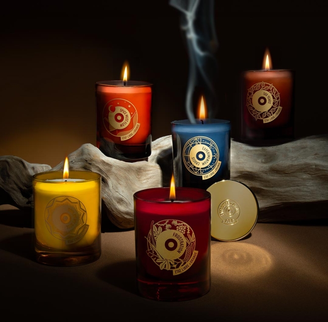 Candele, diffusori e profumatori per Natale 2024 - Le Shopping News Il Magazine per gli Appassionati di Moda e Tendenze