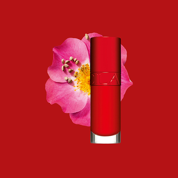 Clarins celebra 10 anni di Lip Comfort Oil