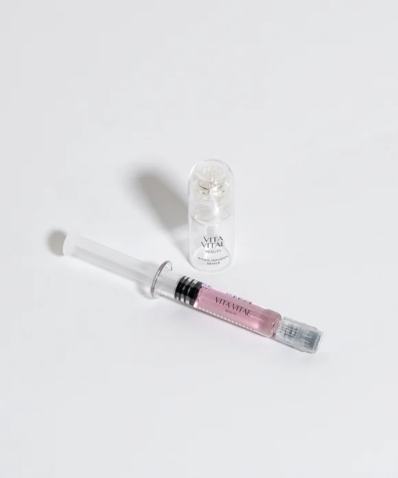 VV_09-580x696 Sieri Micro-Needling Home Infusion Vita Vitae Beauty: un boost radioso per il viso