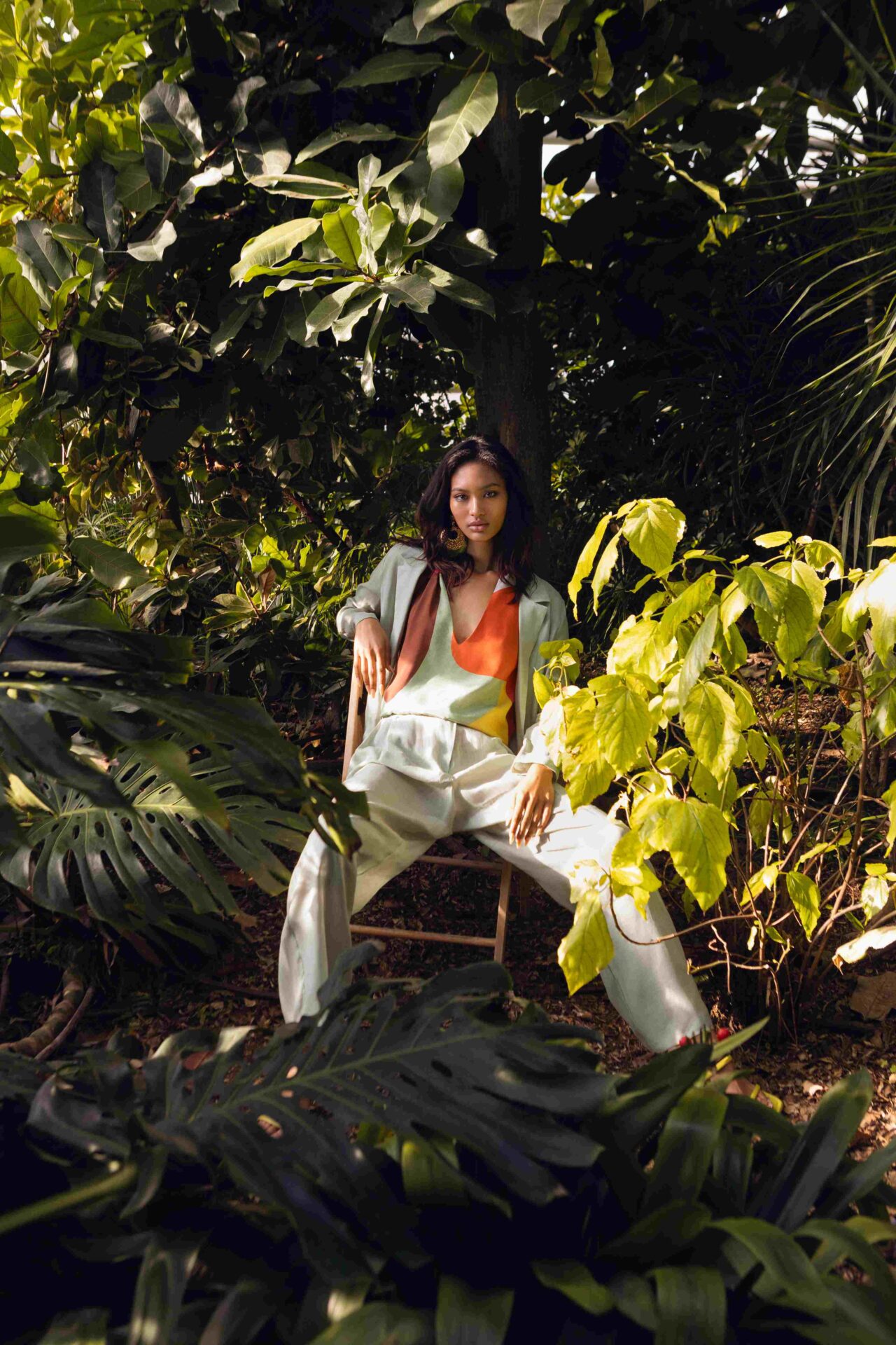 HANITA accende l'estate 2025 con colori vitaminici e stampe multicolor - Le Shopping News Il Magazine per gli Appassionati di Moda e Tendenze