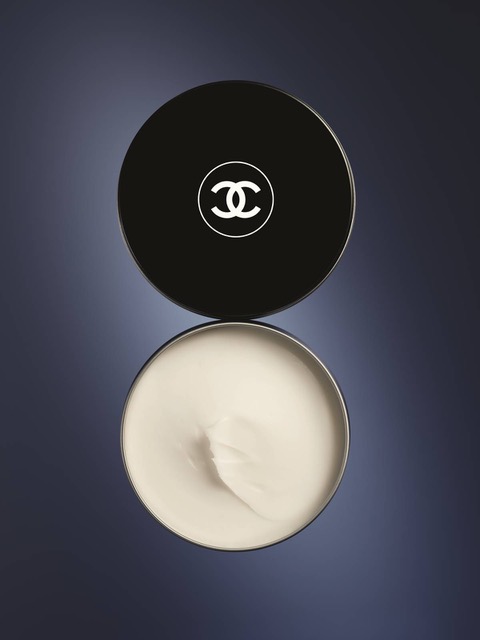 Bleu de Chanel balsamo uomo: stile e idratazione in tasca - Le Shopping News Il Magazine per gli Appassionati di Moda e Tendenze