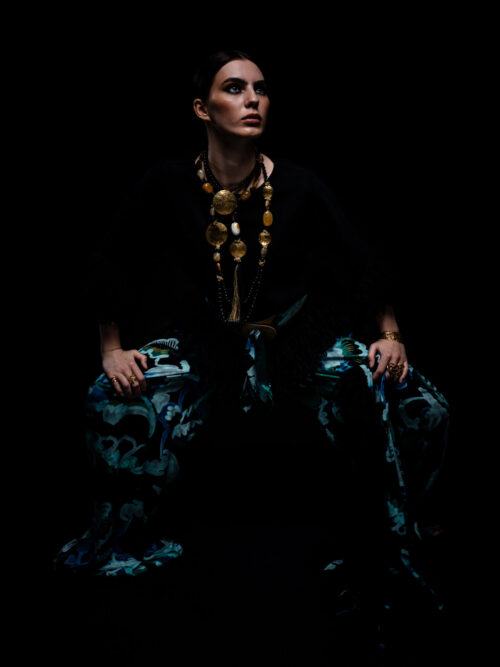 13-Roberta-Redaelli-AI-2025-26-Mille-e-una-Notte-500x667 Moda autunno inverno 2025: l’oriente secondo Redaelli