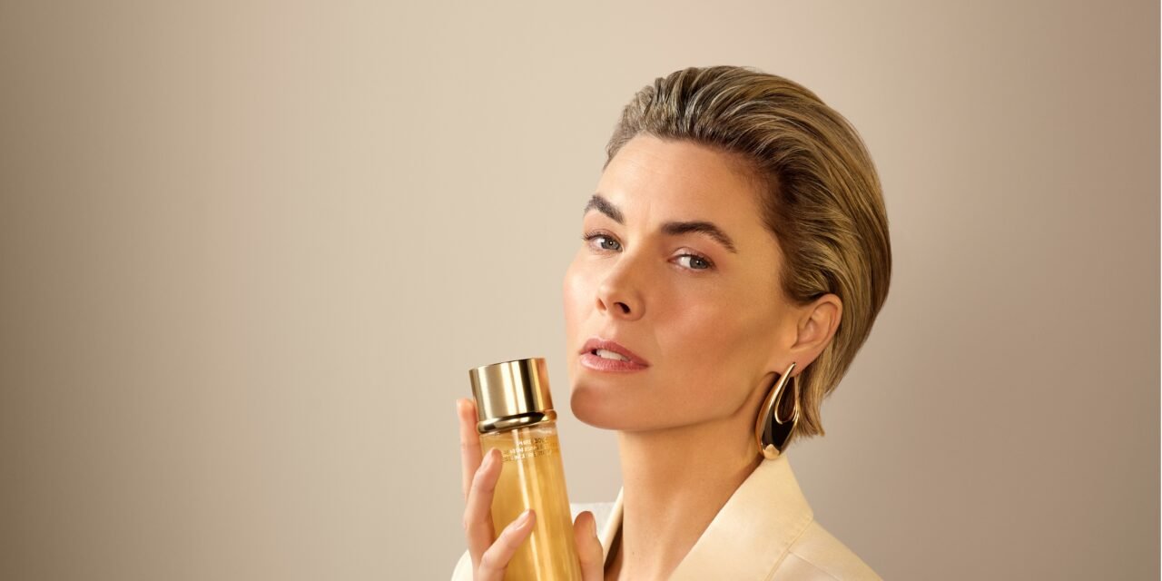 La-Prairie-Pure-Gold-Revitalising-Essence-nuova-skincare-di-lusso-anti-eta- La Prairie Pure Gold Revitalising Essence  nuova skincare di lusso anti-età