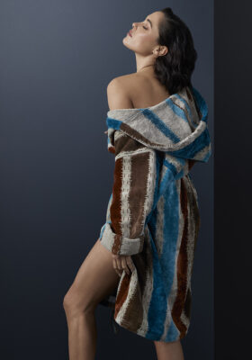 f4fdf47c-6b0c-836f-64bc-01453751a8df-280x400 Piumini e biancheria: il calore perfetto per Natale e tutto l’anno