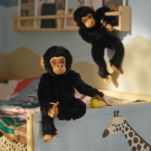 Scopri Sandlöpäre di Ikea: giochi ispirati alla savana per educare i bambini alla biodiversità divertendosi. edizione limitata!