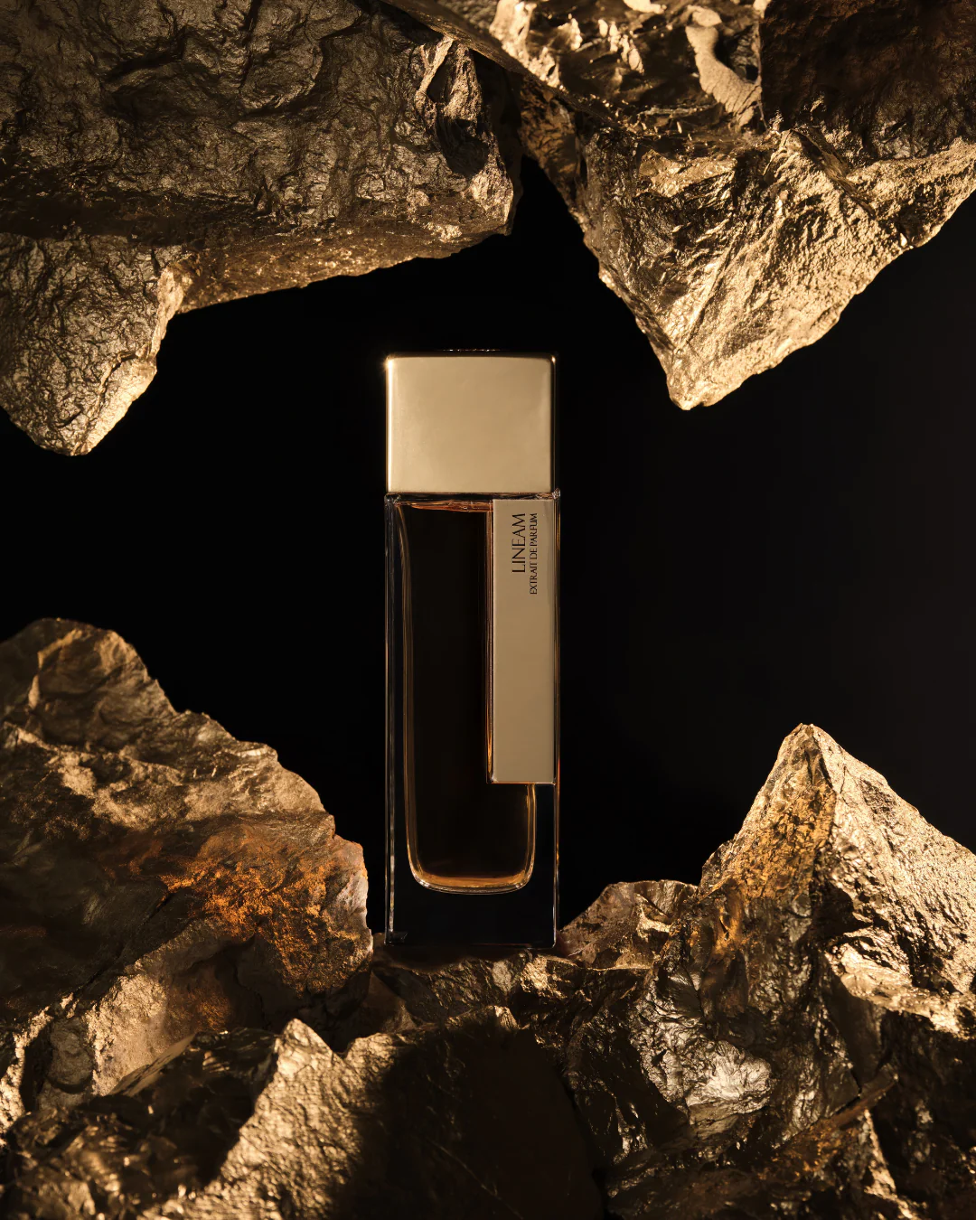 LeShoppingNews-lineam-laurent-mazzone-extrait-de-parfum-gourmand Lineam Extrait de Parfum: l’incandescenza del desiderio secondo la maison Laurent Mazzone