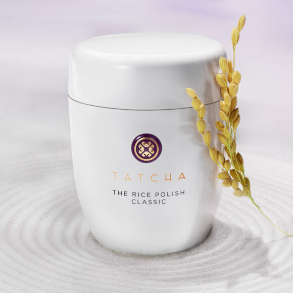Tatcha-The-Rice-Polish-Classic-Lifestyle-4-580x580 Skincare: Cloud Dancer è il nuovo PANTONE 2026