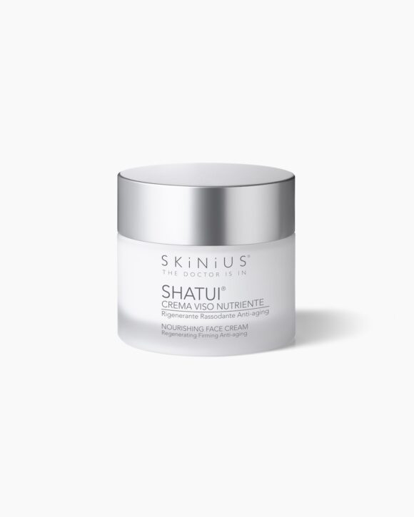 shatui-crema-viso-nutriente-rigenerante-rassodante-anti-aging-skinius-580x725 Skincare: Cloud Dancer è il nuovo PANTONE 2026