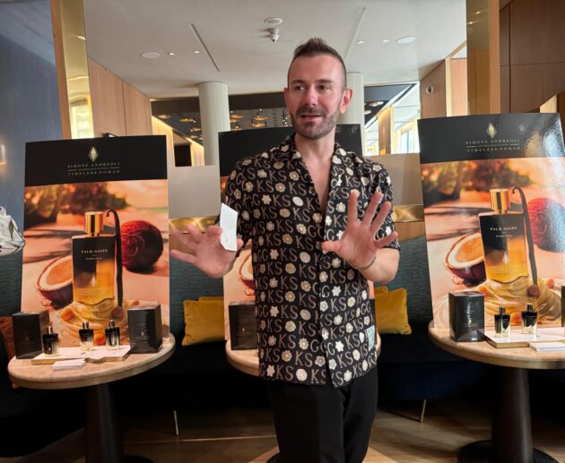 Palm-Oases-Simone-Andreoli-630x517 Home