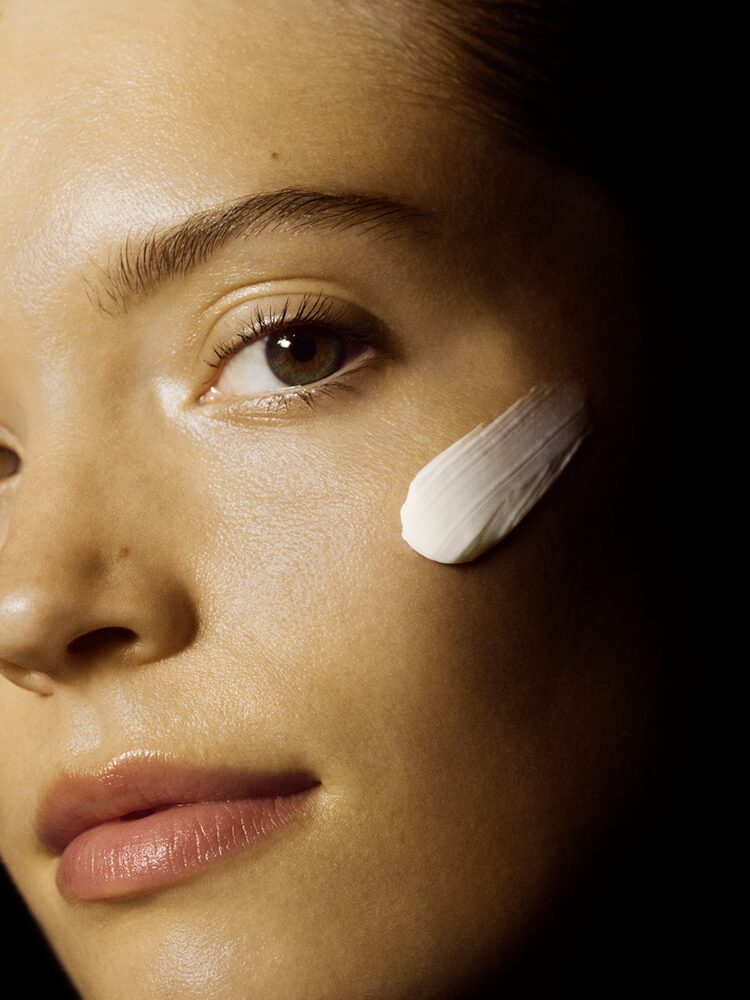 SUBLIMAGE-LE-BAUME-chanel-1 CHANEL lancia SUBLIMAGE Le Baume per la pelle fragile