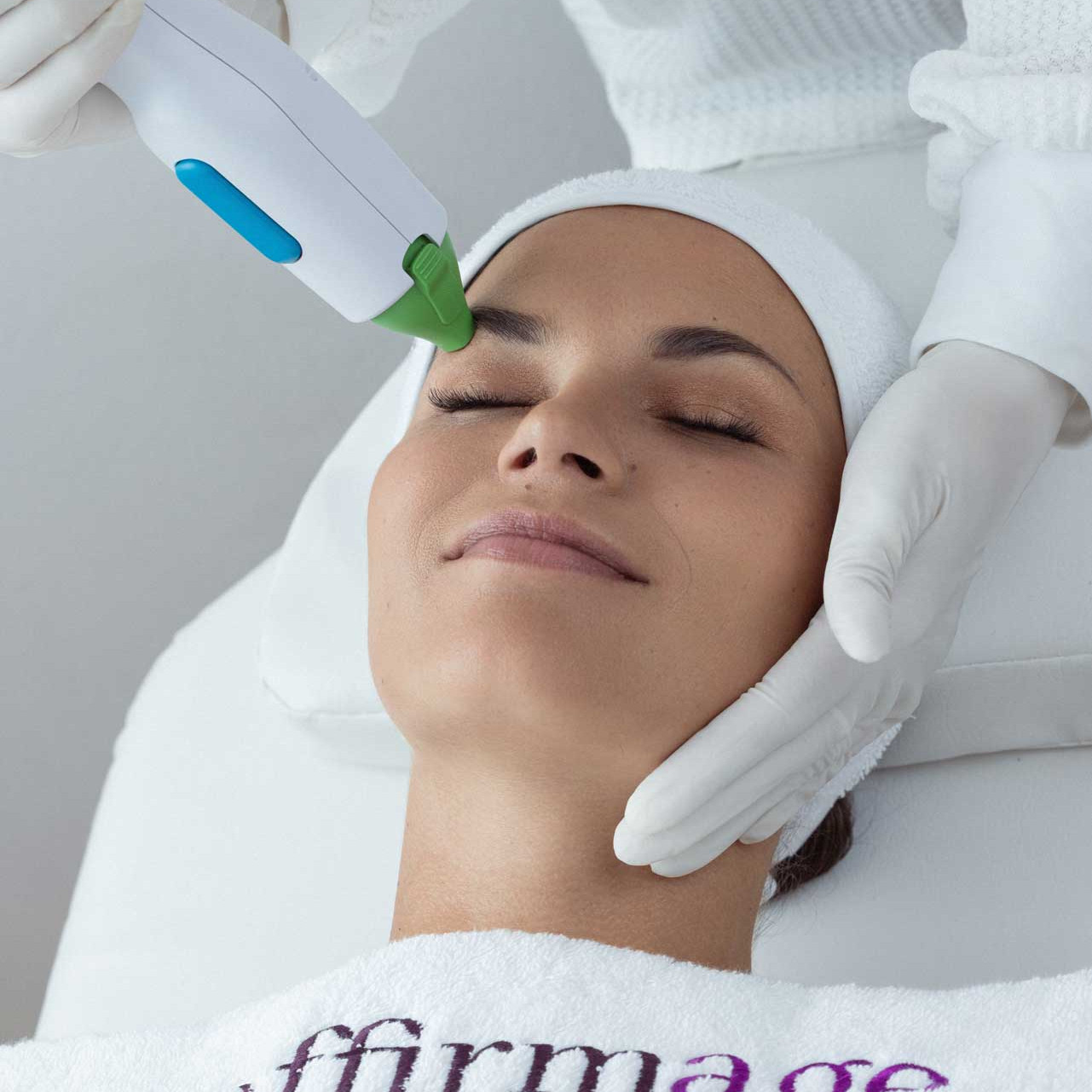 Reaffirmage-new-Thermage-3-IT-uai-1281x1281-1 ThermaFrax novità 2026: ringiovanimento della pelle senza aghi