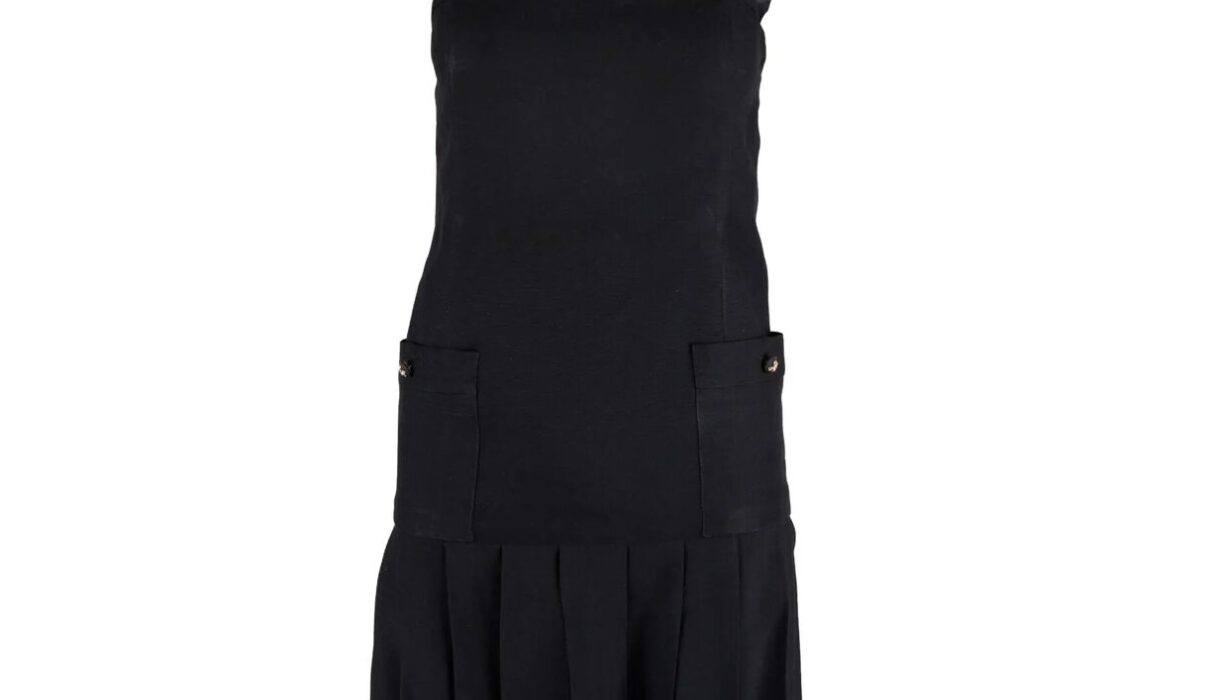 Chanel tubino nero asta Catawiki