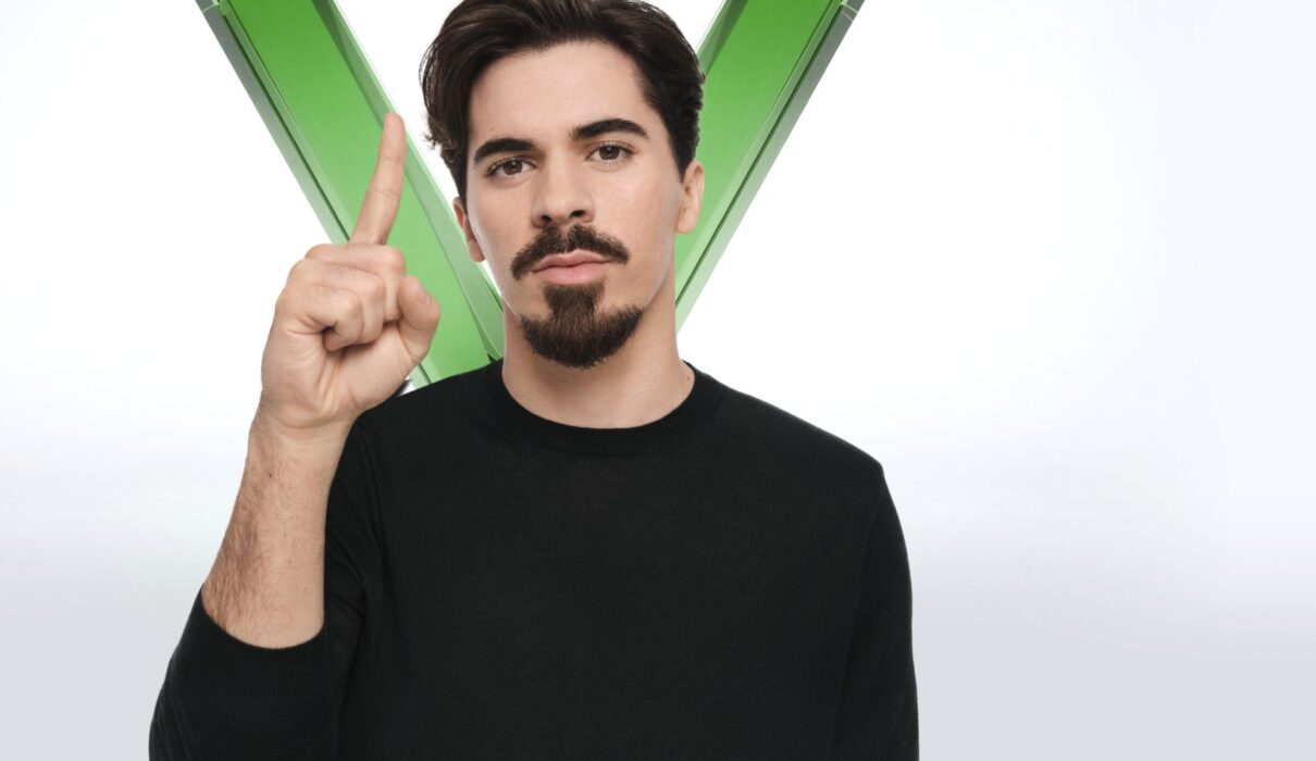 Vichy Vitinha ambassador: dermocosmesi capelli uomo Dercos anti-forfora e anti-caduta