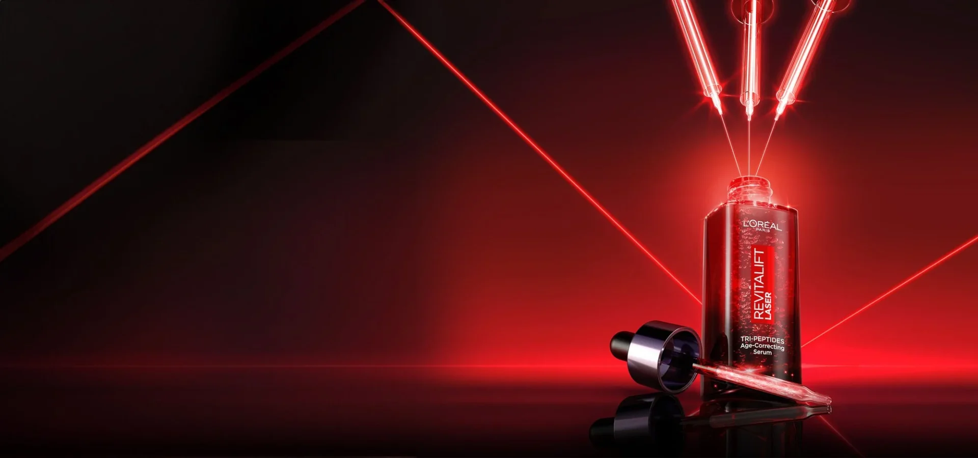 hero_laser-tri-peptides-age-correction-serum_desktop_4000x1874 Siero anti-macchie anti-età L'Oréal Paris: Revitalift Laser Melasyl con la molecola premiata da TIME 2025