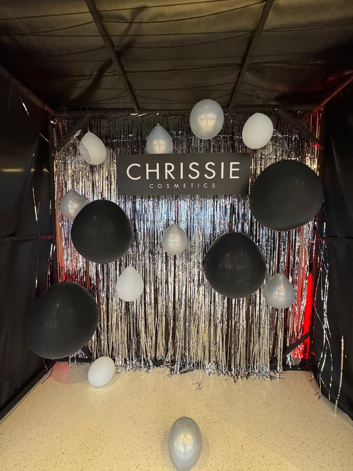 CHRISSIE- Chrissie Cosmetics si reinventa: skincare urbana, scienza e glamour nella nuova era del beauty