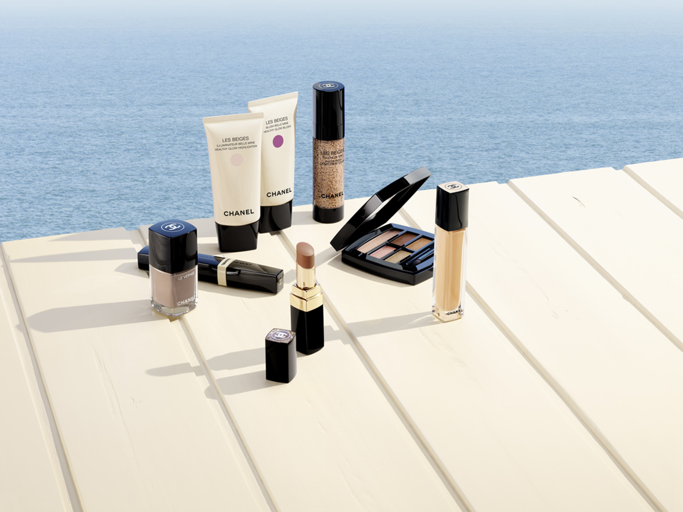 LES-BEIGES-MAKEUP-COLLECTION-CHANEL-1 LES BEIGES MAKEUP COLLECTION CHANEL: il make-up luminoso ispirato all’estate parigina