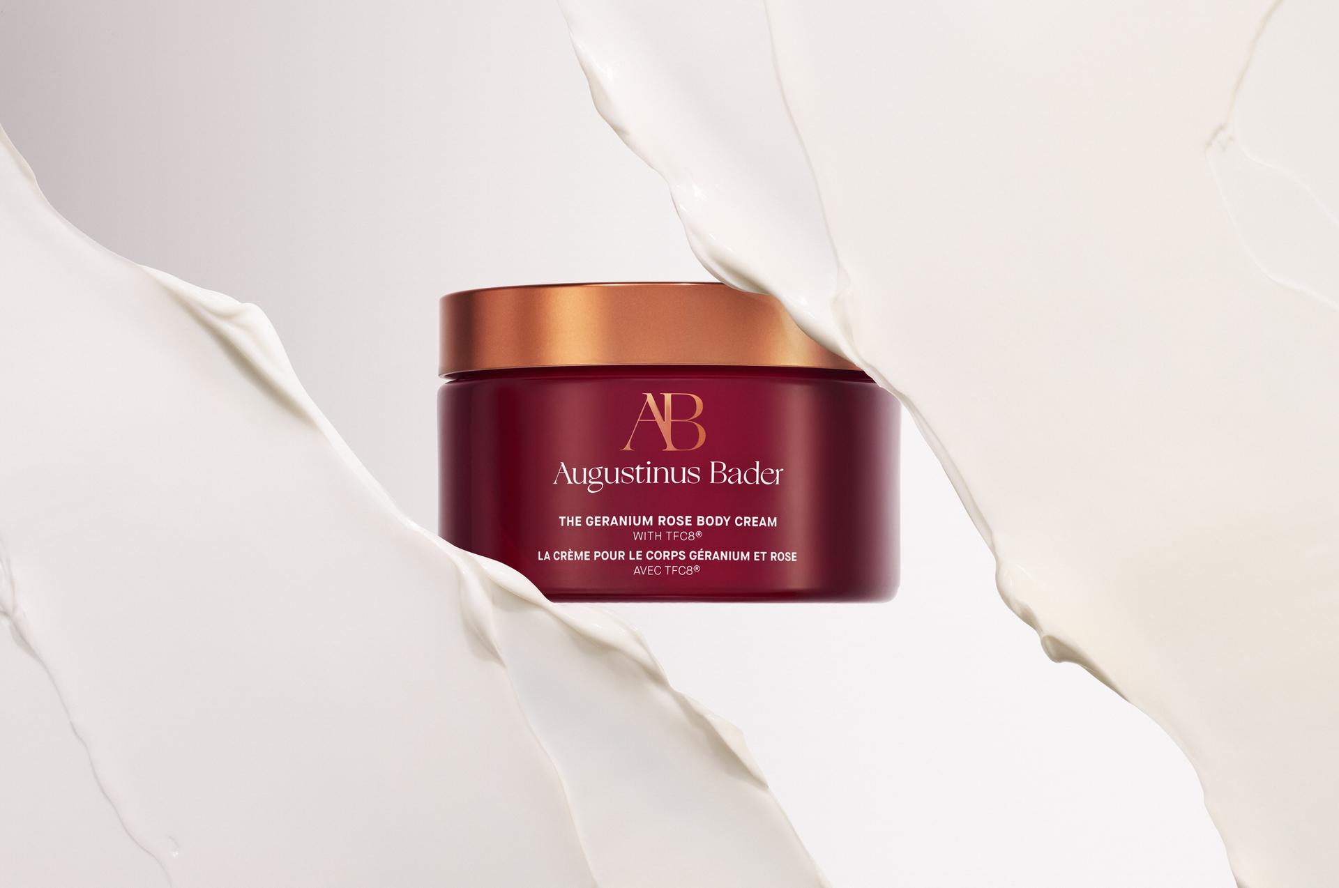 Augustinus-Bader_The-Geranium-Rose-Body-Cream-12 Skincare corpo estate: il rituale di bellezza Augustinus Bader con SPF 50, crema e olio rigeneranti