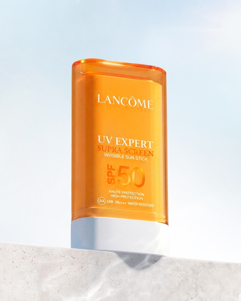 Lancome_UV-EXPERT-SUPRA-SCREEN-INVISIBLE-SUN-STICK-SPF50-3 Protezione solare stick SPF 50: Lancôme UV Expert Supra Screen Invisible Sun Stick contro macchie e fotoinvecchiamento