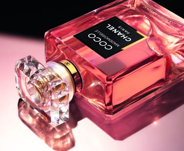Nuova-fragranza-Coco-Mademoiselle-Crush-Absolu-Gracie-Abrams-e-il-nuovo-volto-CHANEL-630x517 Home
