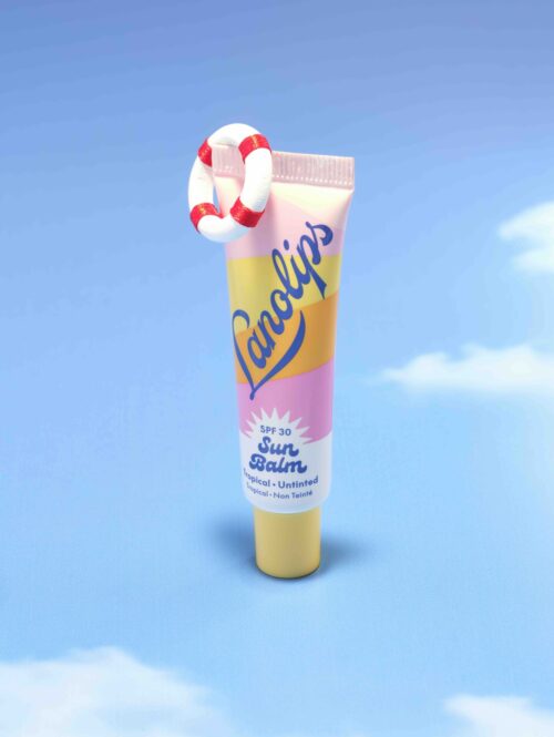 Lanolips-Sun-Balm-SPF-30-GLOBAL-Tropical-Untinted-Lifestyle-4-CROPPED-500x665 Lanolips Sun Balm SPF 30: il balsamo labbra all’anguria che protegge, idrata e illumina per tutta l’estate