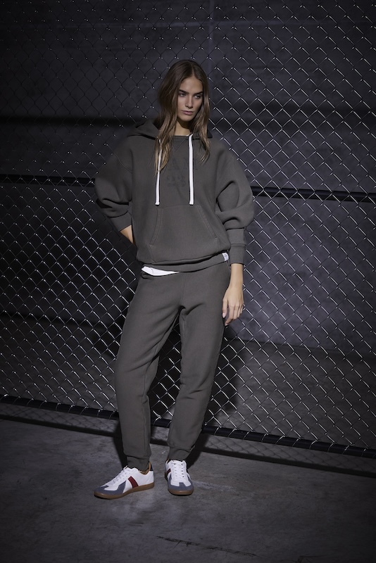 Aeronautica-Militare-Accademia-FW26_27-Foto14 Aeronautica Militare ACCADEMIA: la capsule collection che porta lo stile dei cadetti nel guardaroba di tutti i giorni *