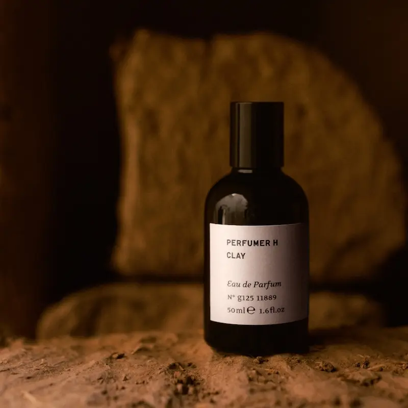 Perfumer-H-Clay-Eau-de-Parfum-il-nuovo-profumo-di-Lyn-Harris Home