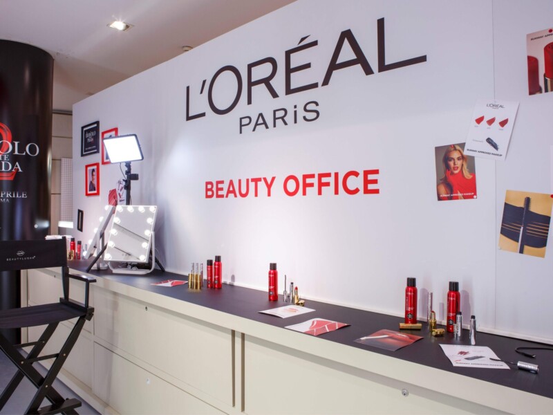 Beauty-office_LOreal-Paris-7oau0ykwq0bjpnm5rfb6k8aavy6upkxuq6qwpvl0ud6 Home