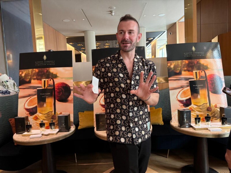 Palm-Oases-Simone-Andreoli-7nv8qcpczonxni29fpab9fp7rsrjxrhwpfjrmaoew8q Home