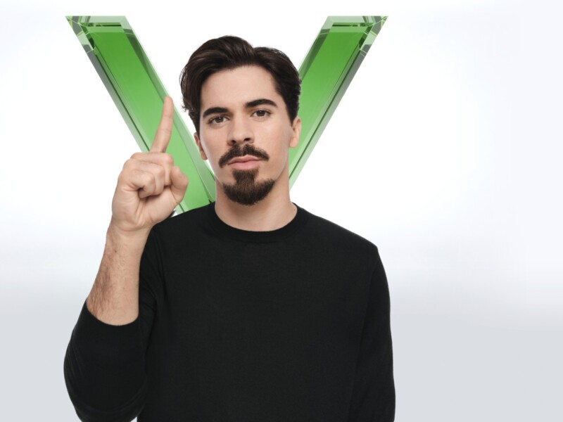 Vitinha_Vichy-Global-Brand-Ambassador_credits-Baard-Lunde-7oatpqnph5alwk0vo1po1r7q27dqfvcb5zin7ozx86y Home